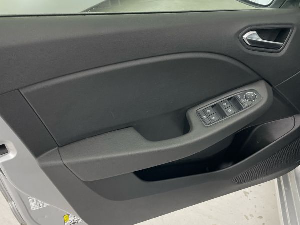 renault-clio-2023-gpl-999cc