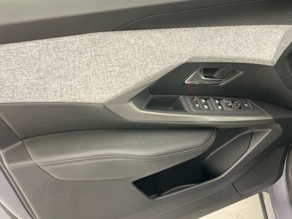 peugeot-3008-2025-gasolina-1199cc