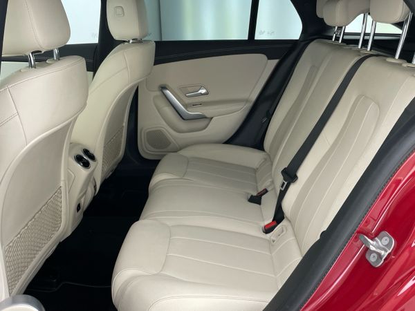 mercedes-benz-cla-2023-diesel-1950cc