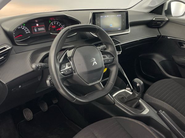 peugeot-208-2020-gasolina-1199cc