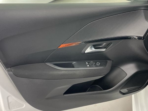 peugeot-208-2020-gasolina-1199cc