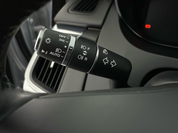 jaguar-e-pace-2019-diesel-1999cc