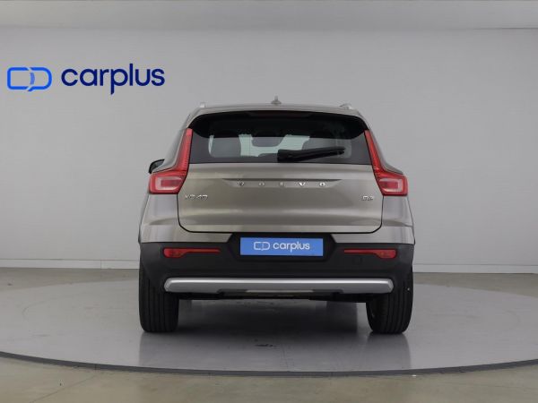 volvo-xc40-2021-diesel-1969cc