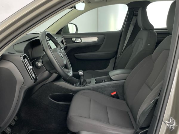 volvo-xc40-2021-diesel-1969cc