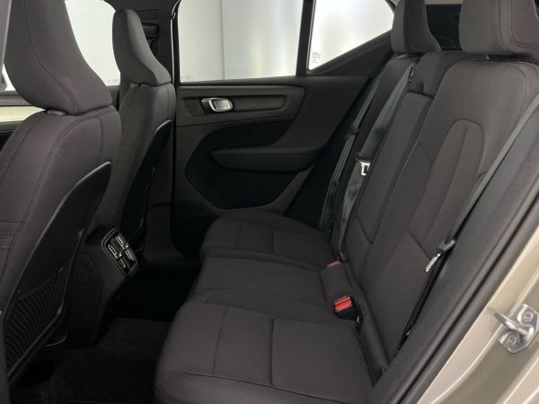 volvo-xc40-2021-diesel-1969cc