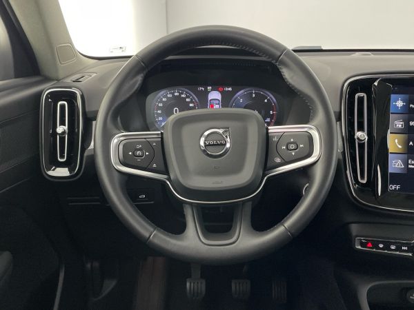 volvo-xc40-2021-diesel-1969cc