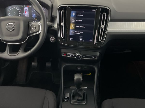 volvo-xc40-2021-diesel-1969cc