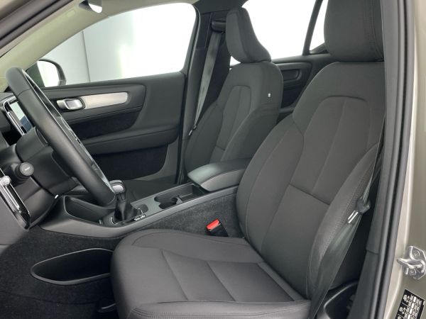 volvo-xc40-2021-diesel-1969cc