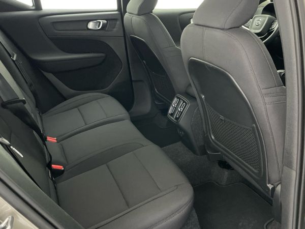 volvo-xc40-2021-diesel-1969cc