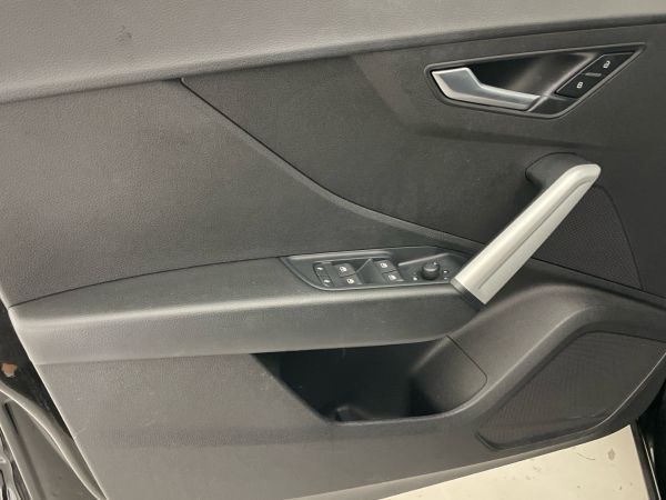 audi-q2-2021-gasolina-999cc