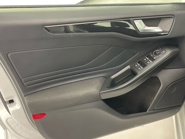 ford-focus-2023-gasolina-998cc