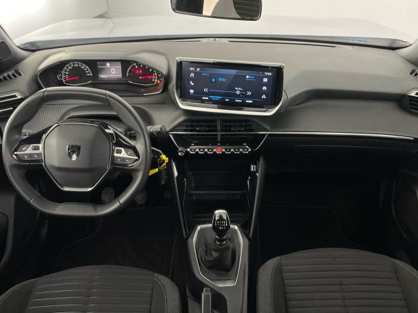 peugeot-2008-2023-gasolina-1199cc