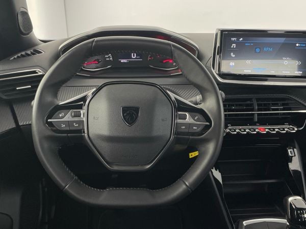 peugeot-2008-2023-gasolina-1199cc