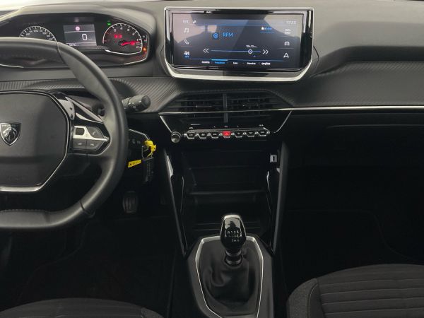 peugeot-2008-2023-gasolina-1199cc