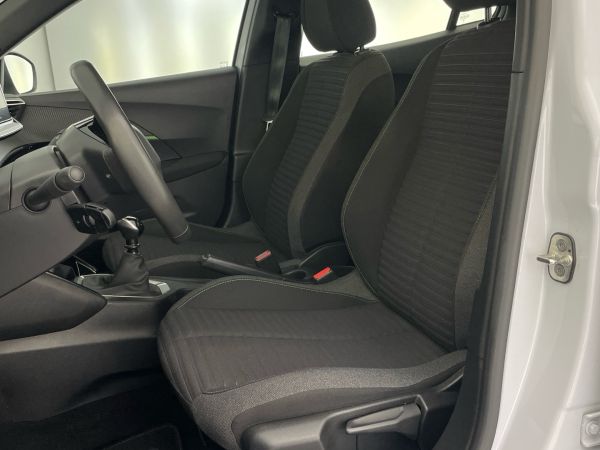 peugeot-2008-2023-gasolina-1199cc
