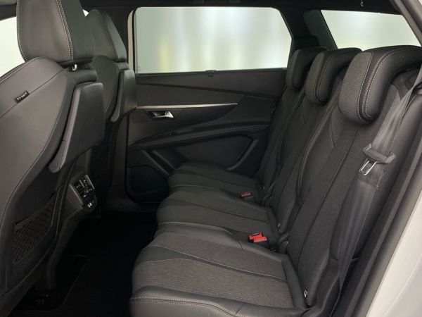 peugeot-5008-2019-diesel-1499cc