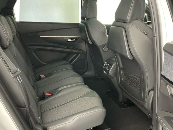 peugeot-5008-2019-diesel-1499cc