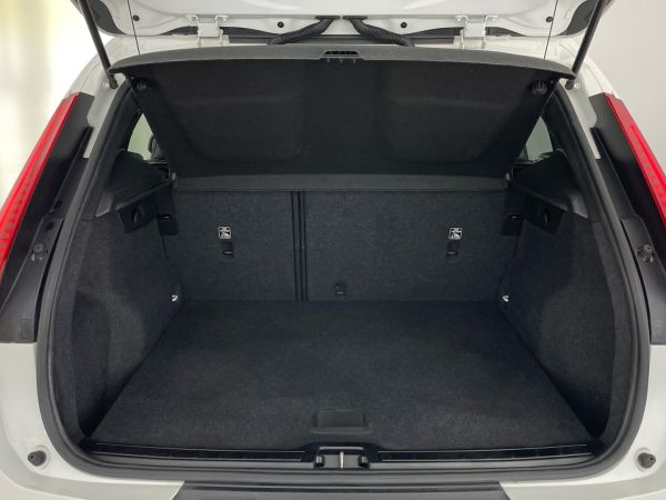 volvo-xc40-2018-diesel-1969cc