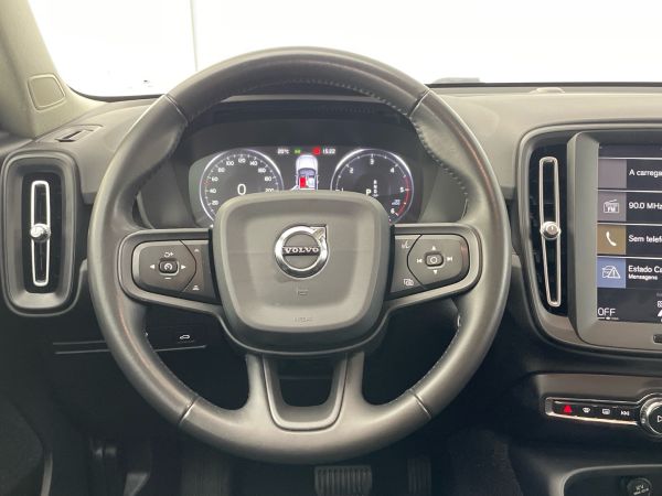 volvo-xc40-2018-diesel-1969cc