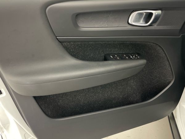 volvo-xc40-2018-diesel-1969cc