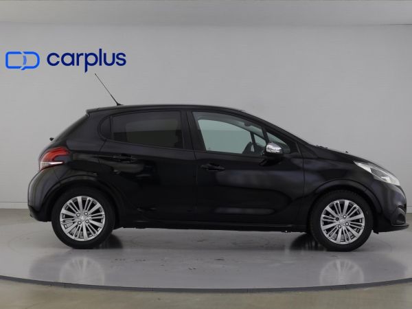 peugeot-208-2017-gasolina-1199cc