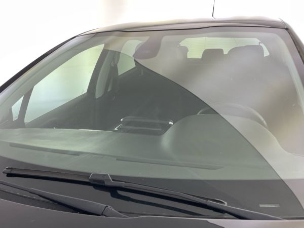 peugeot-208-2017-gasolina-1199cc