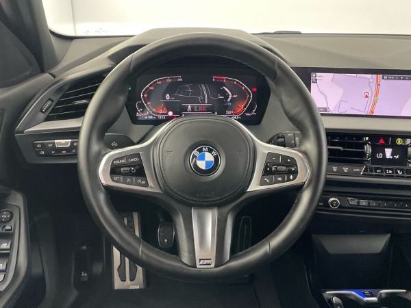 bmw-serie-1-116d-2022-diesel-1496cc