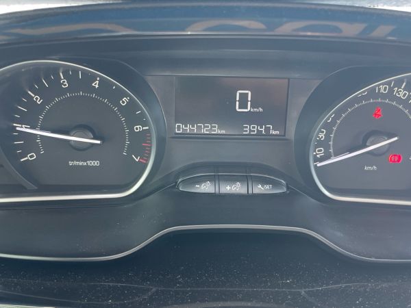 peugeot-2008-2019-gasolina-1199cc