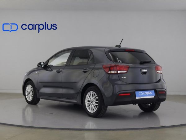 kia-rio-2023-gasolina-1197cc