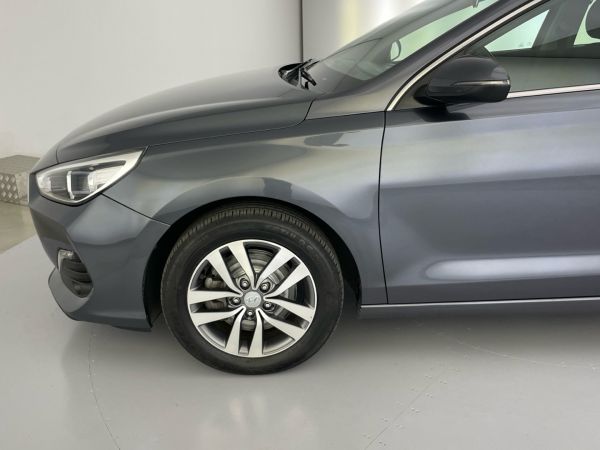 hyundai-i30-2020-gasolina-998cc
