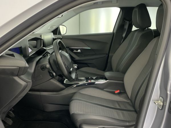 peugeot-2008-2021-gasolina-1199cc
