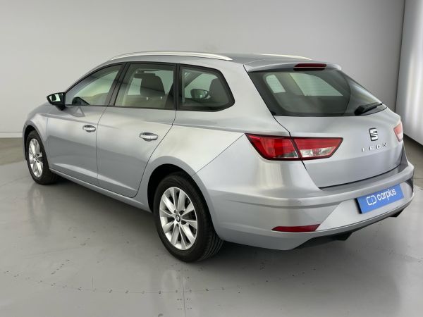 seat-leon-2019-diesel-1598cc