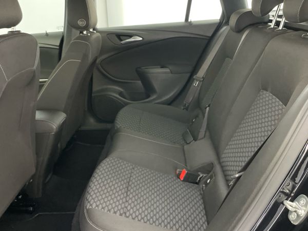 opel-astra-2019-diesel-1598cc