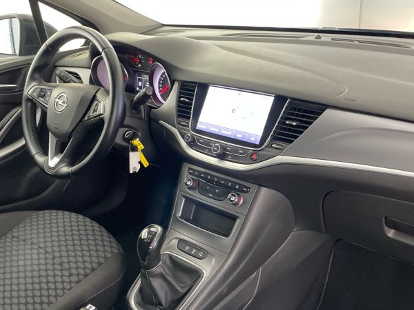 opel-astra-2019-diesel-1598cc