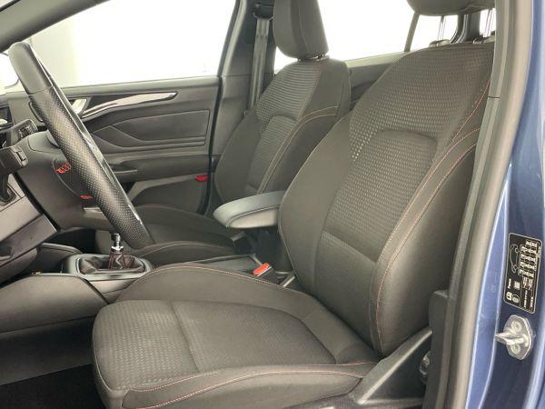 ford-focus-2023-gasolina-998cc