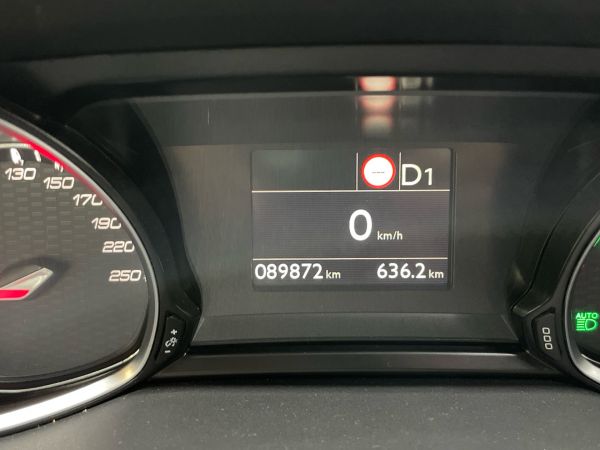 peugeot-308-2019-gasolina-1598cc