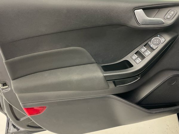 ford-fiesta-2020-gasolina-1084cc
