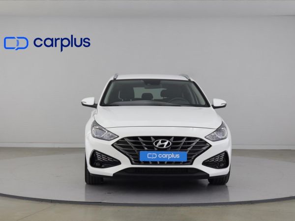 hyundai-i30-2022-gasolina-998cc