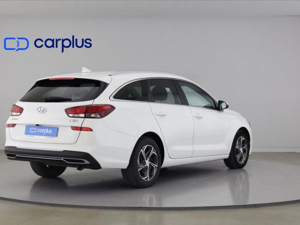 hyundai-i30-2022-gasolina-998cc
