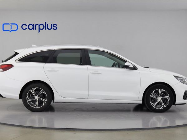 hyundai-i30-2022-gasolina-998cc