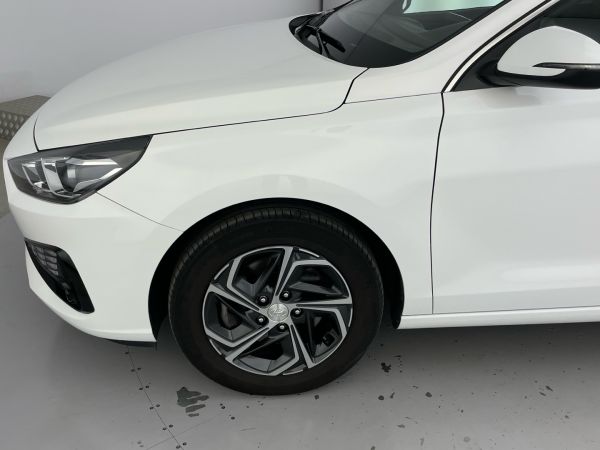 hyundai-i30-2022-gasolina-998cc