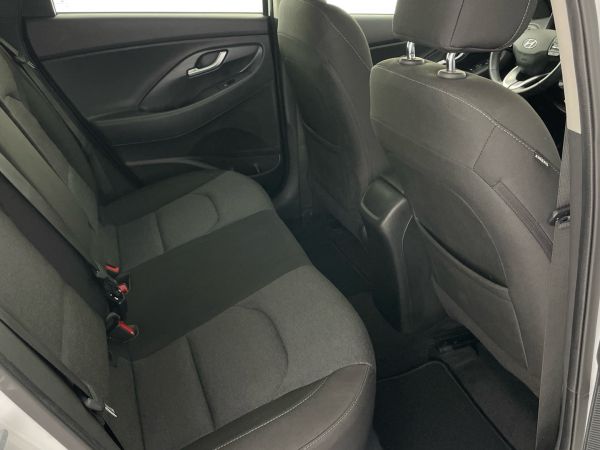 hyundai-i30-2022-gasolina-998cc