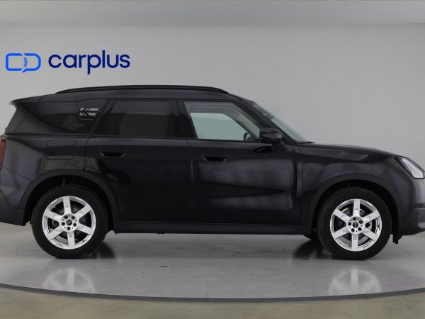 mini-countryman-2025-diesel-1995cc