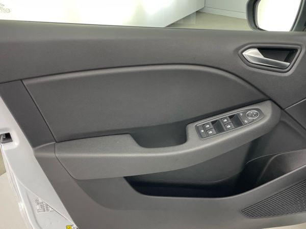 renault-clio-2024-gpl-999cc