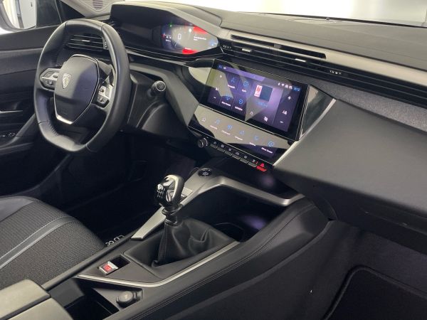 peugeot-308-sw-2023-gasolina-1199cc