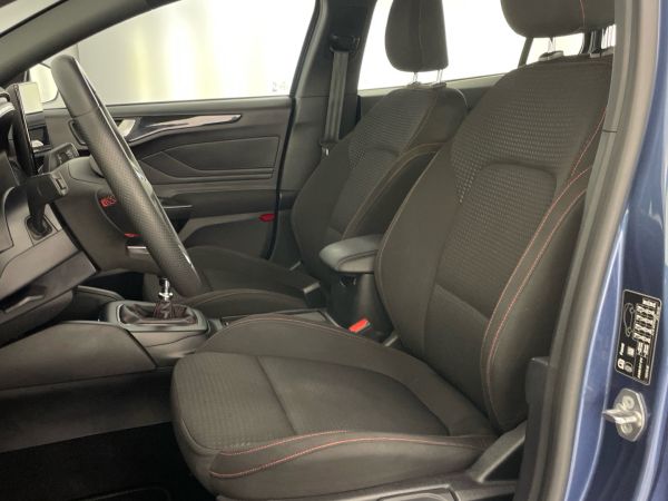 ford-focus-2023-gasolina-998cc