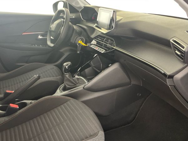peugeot-208-2023-gasolina-1199cc