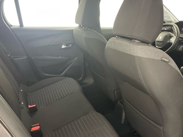 peugeot-208-2023-gasolina-1199cc