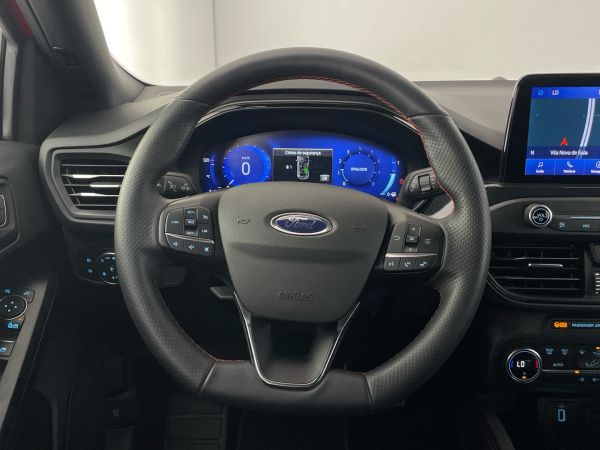 ford-focus-2020-hibrido-998cc