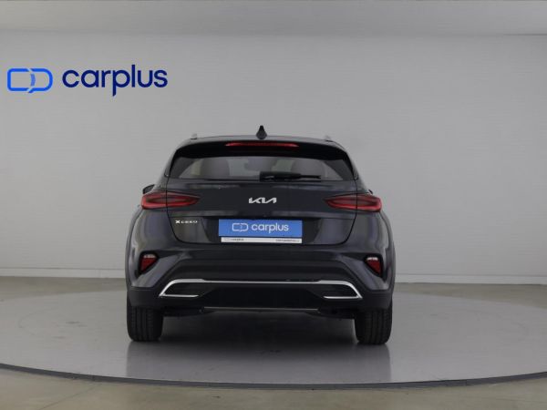 kia-xceed-2024-gasolina-998cc